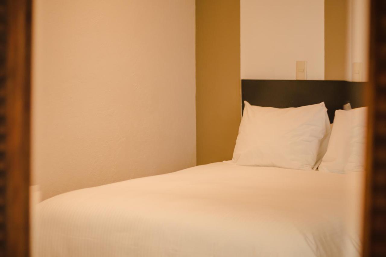 Casa Liza Bed & Breakfast Сан Мигел де Аленде Екстериор снимка