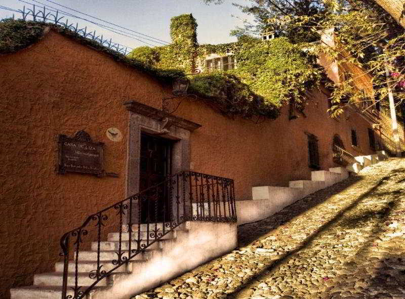 Casa Liza Bed & Breakfast Сан Мигел де Аленде Екстериор снимка