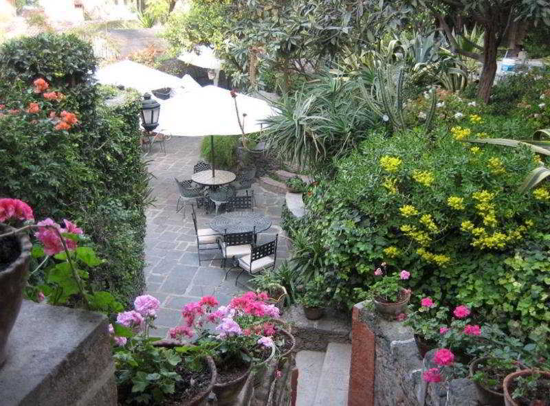 Casa Liza Bed & Breakfast Сан Мигел де Аленде Екстериор снимка